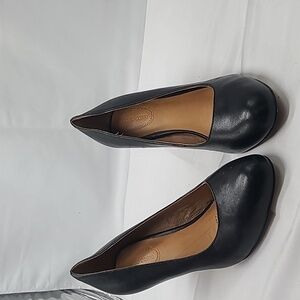 Corso como leather black heels sz.9.5 M